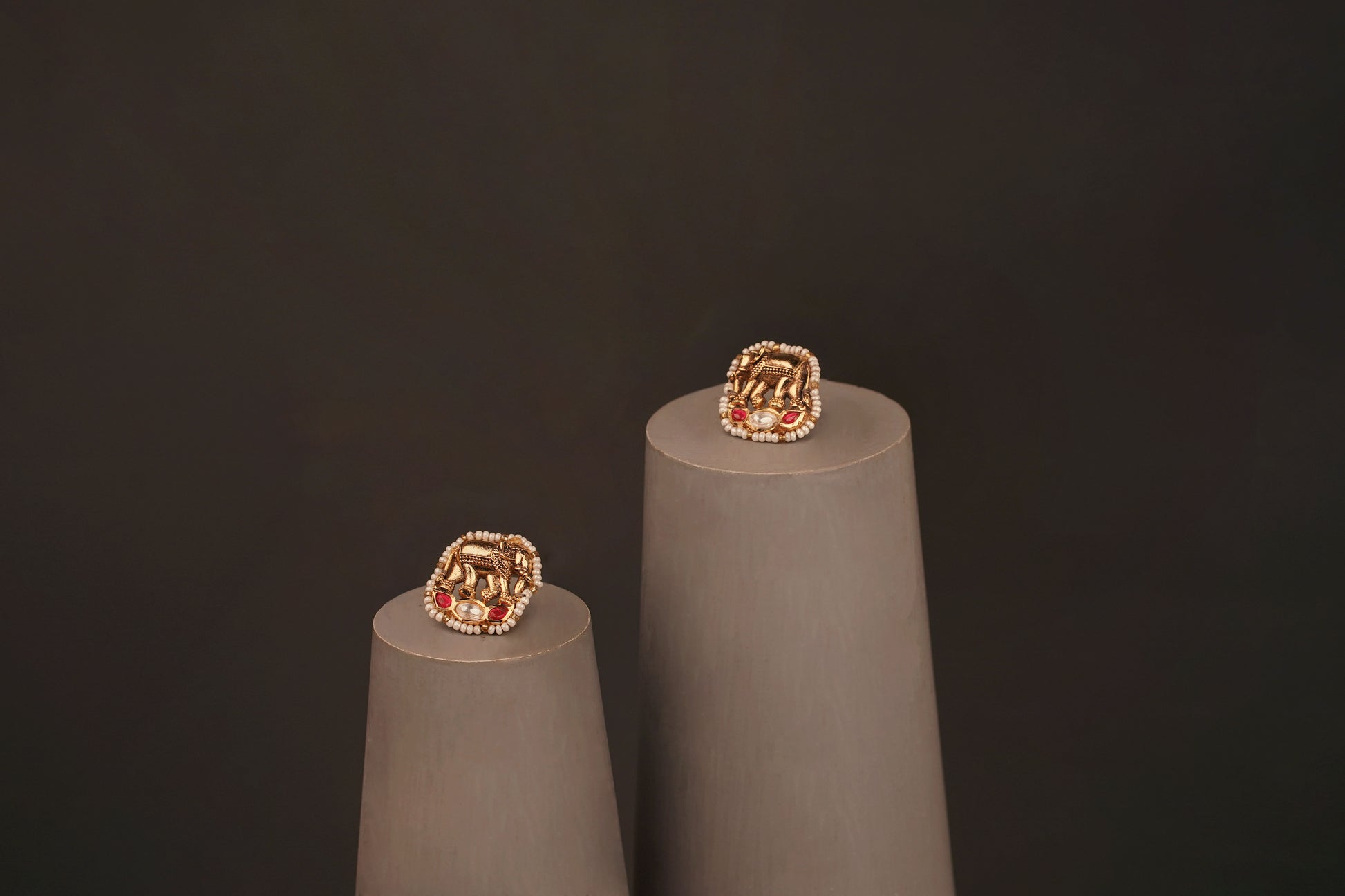 Sasiga statement Earstud (E93) - Pure Allure