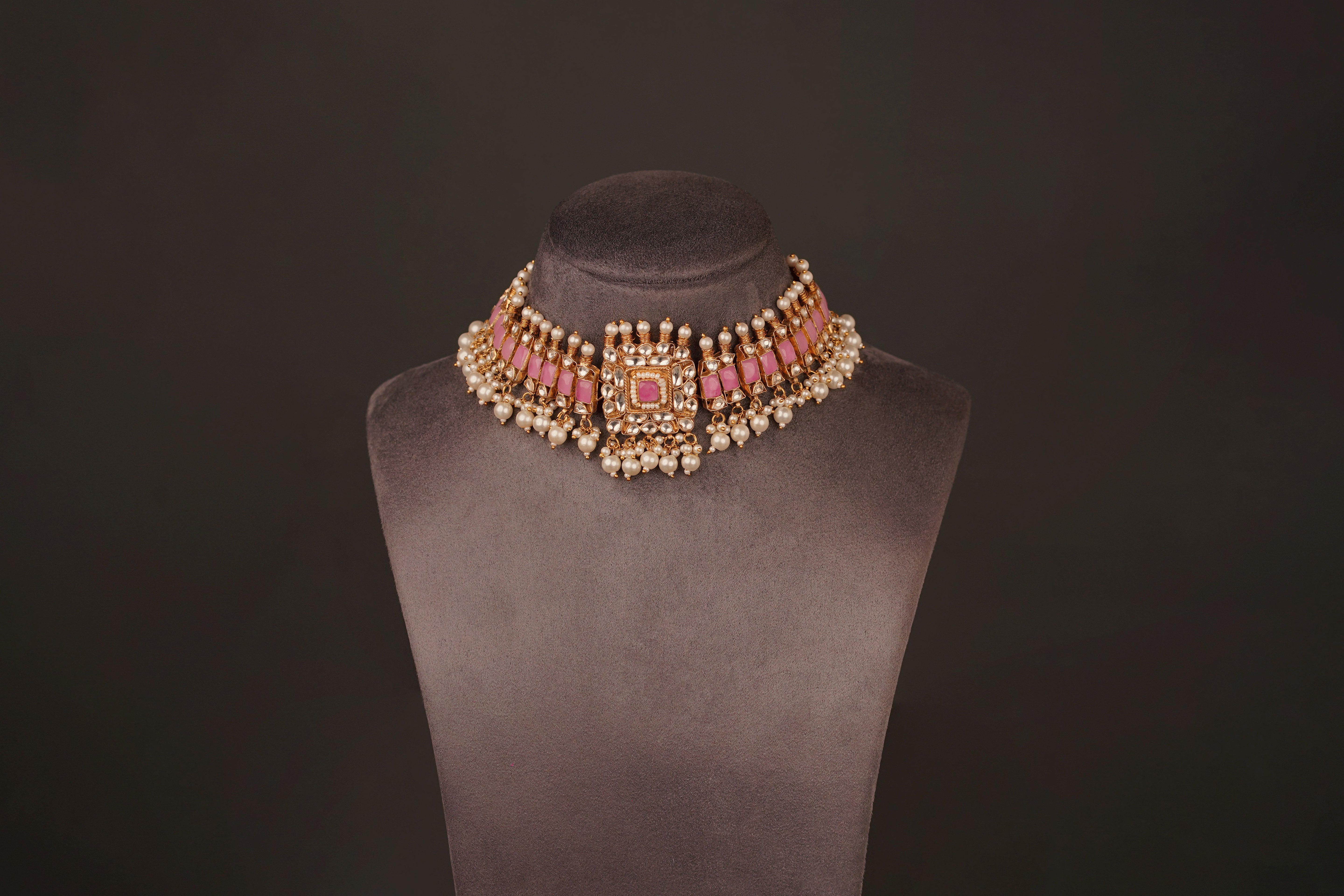 Saina Kundan Choker Set(KC18) - Pure Allure