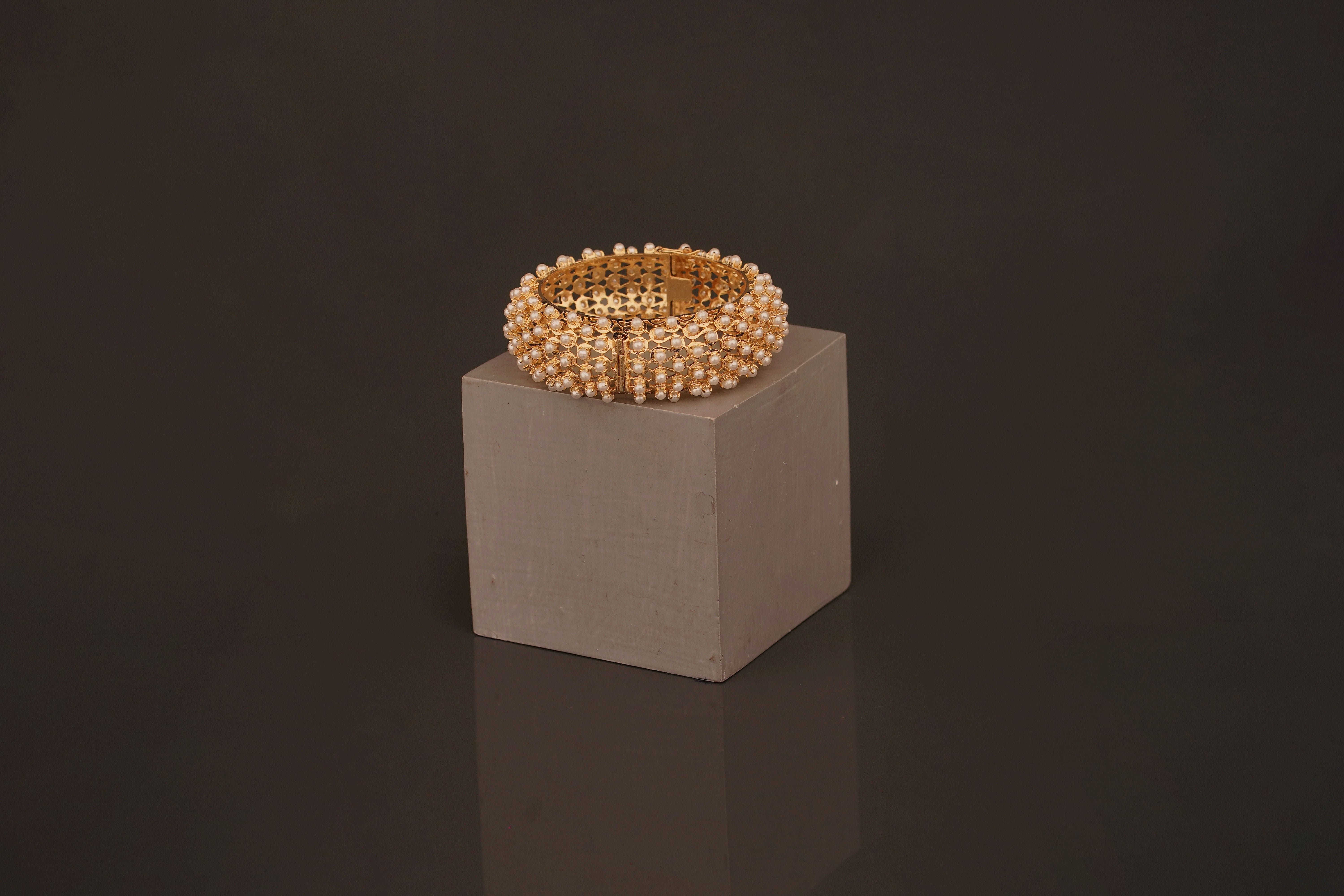 Purvi Bangle(B36) - Pure Allure