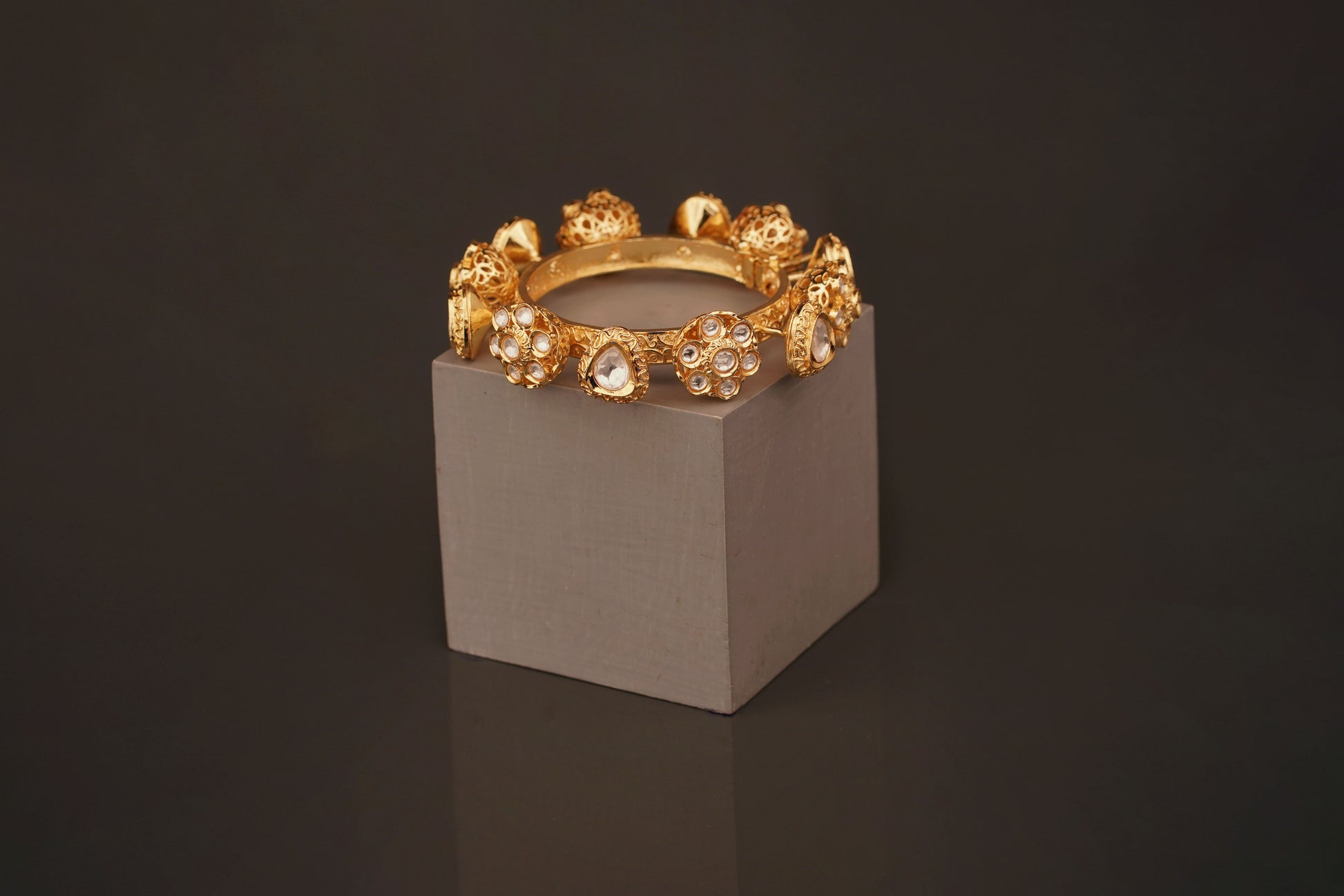 Disha Bangle(B25) - Pure Allure
