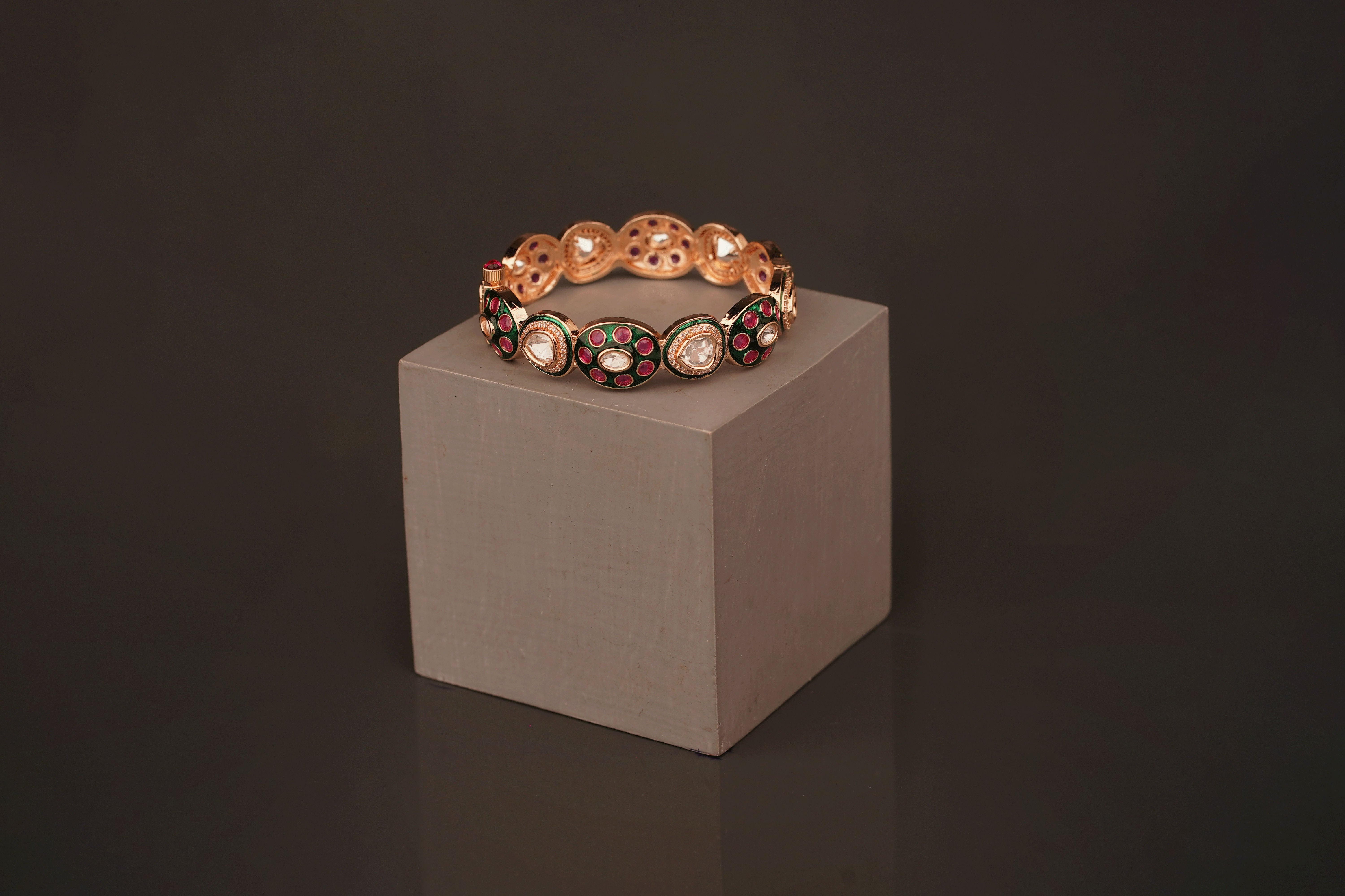 Drushya Bangle(B106) - Pure Allure