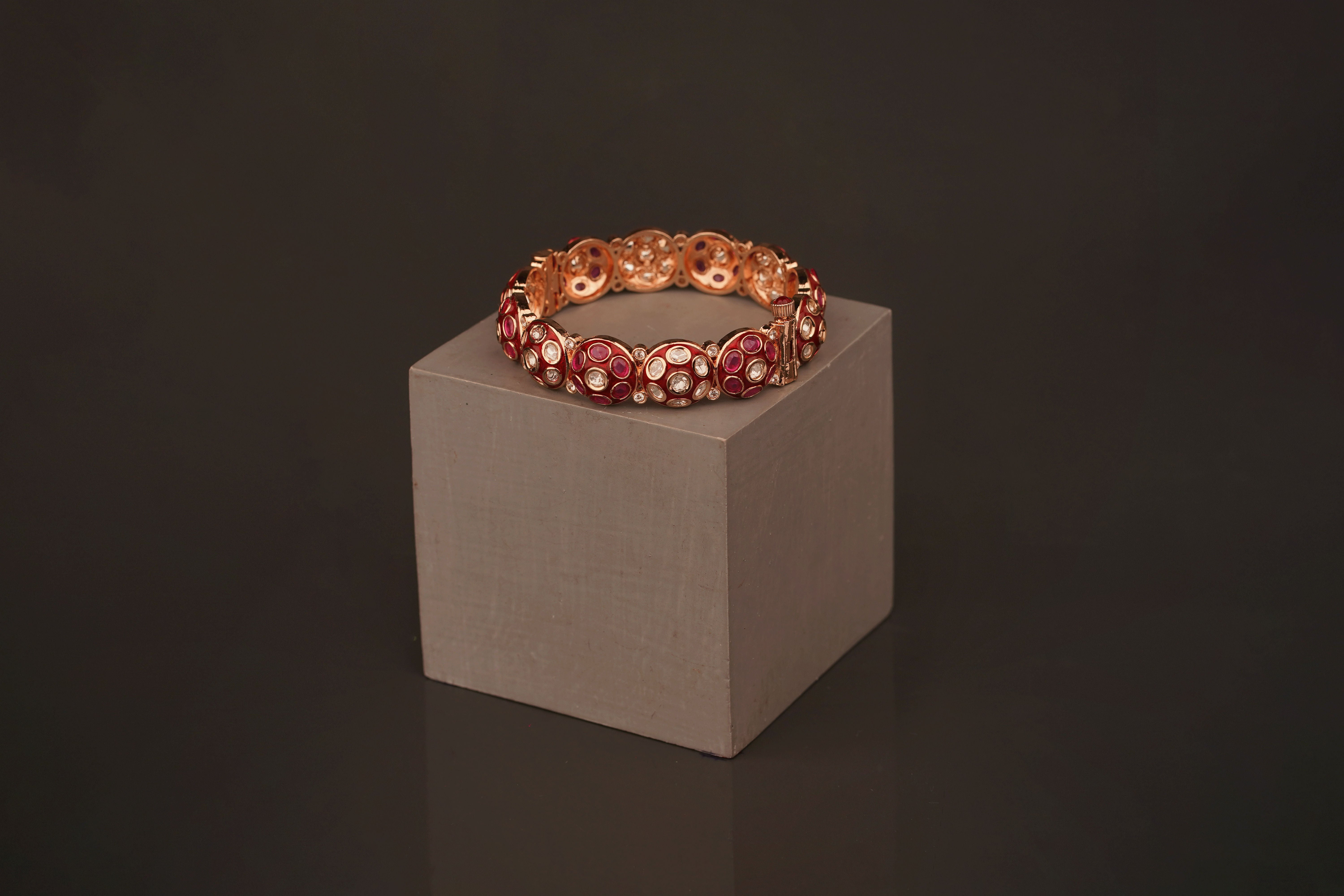 Ragja Bangle (B98) - Pure Allure