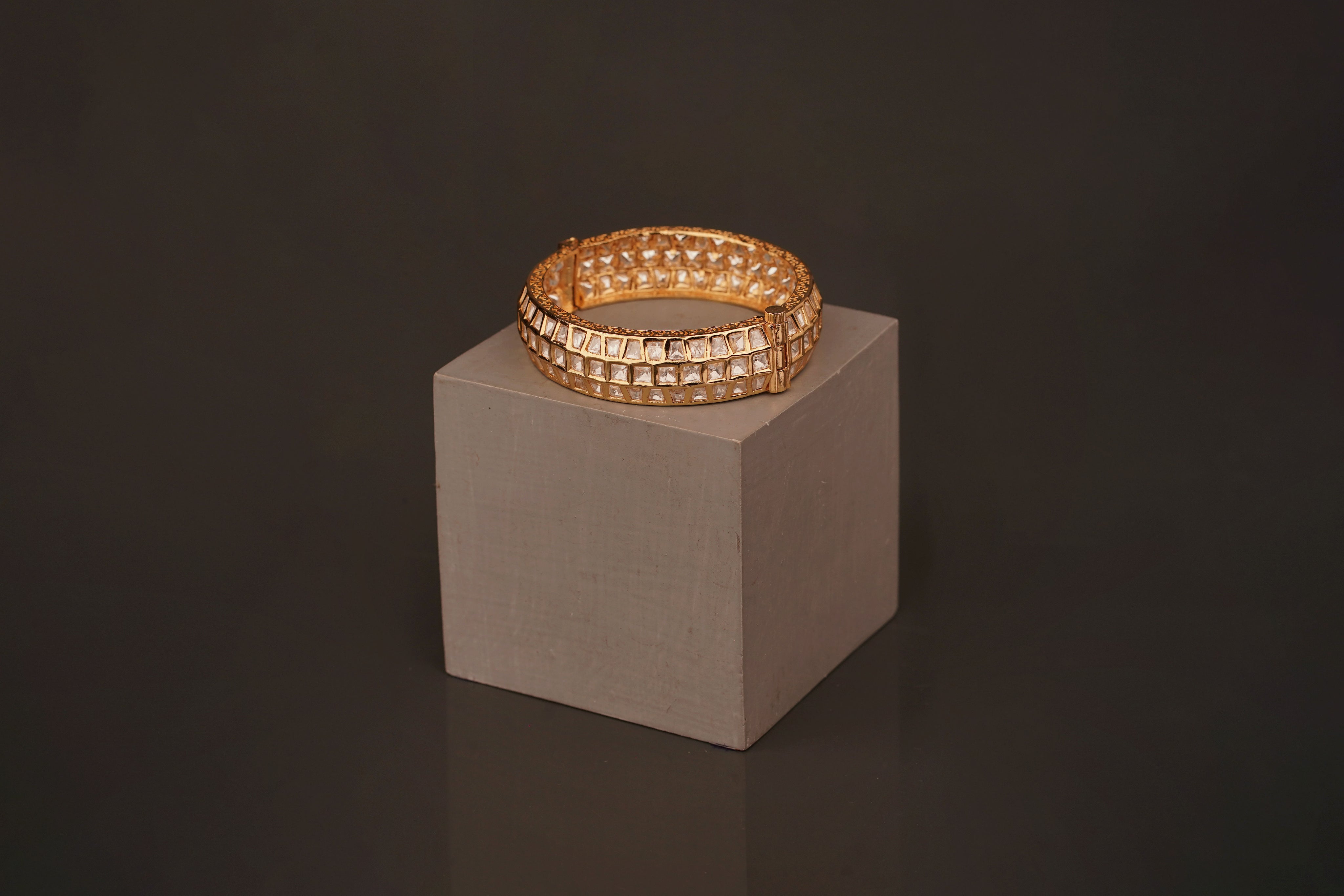 Gunjan Bangle(B61) - Pure Allure