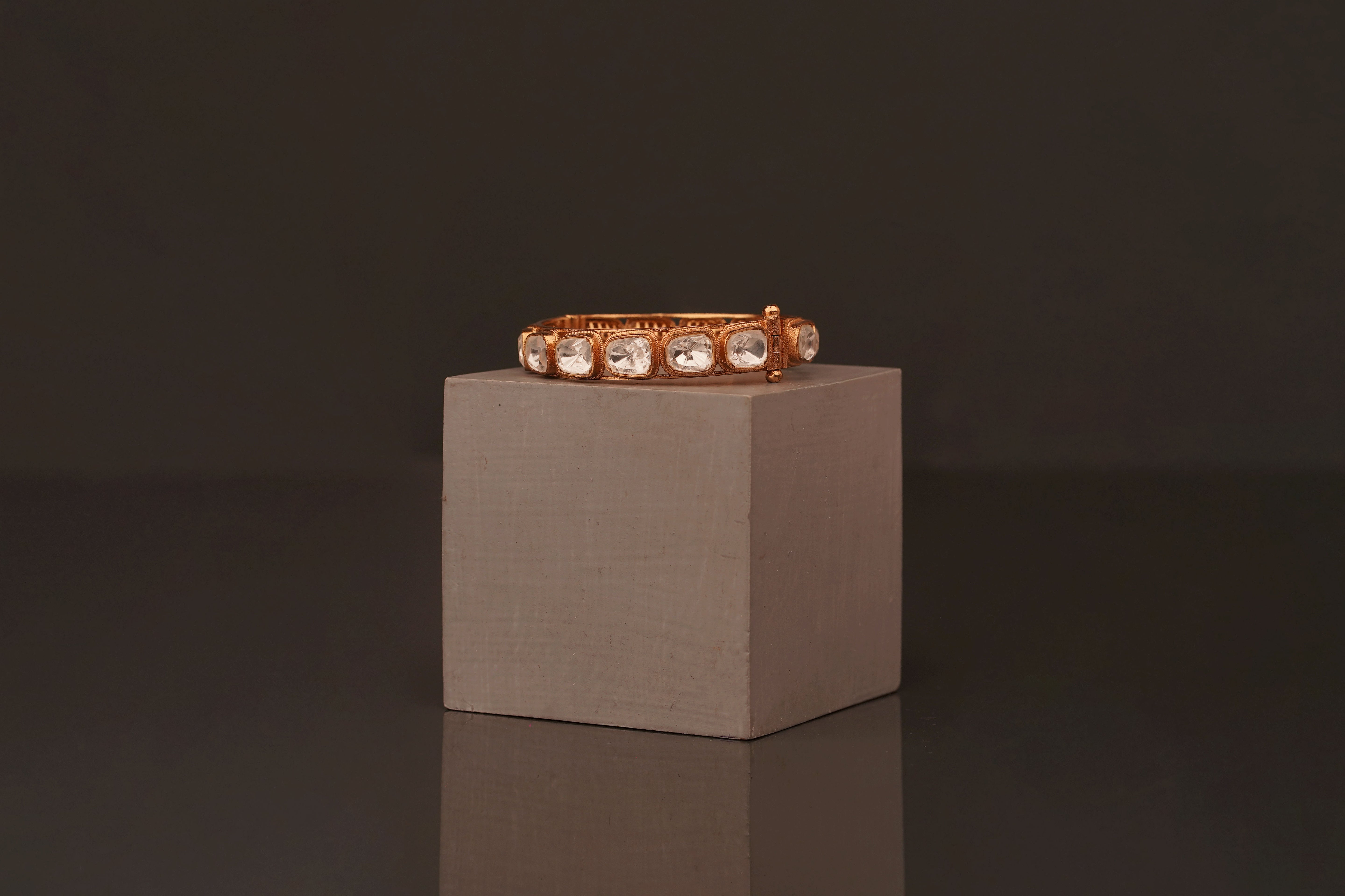 Misriya Bangle(B27) - Pure Allure