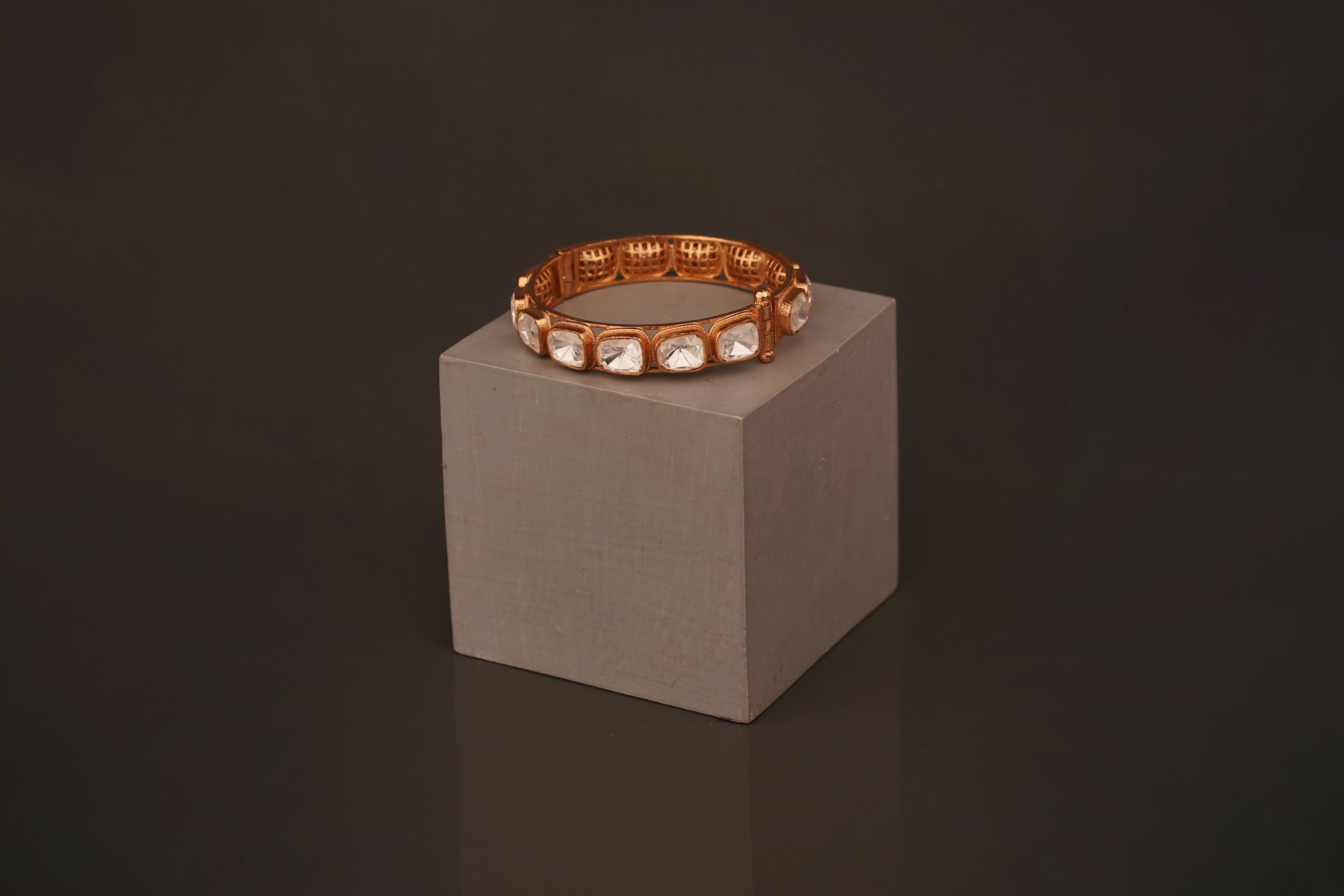 Misriya Bangle(B27) - Pure Allure