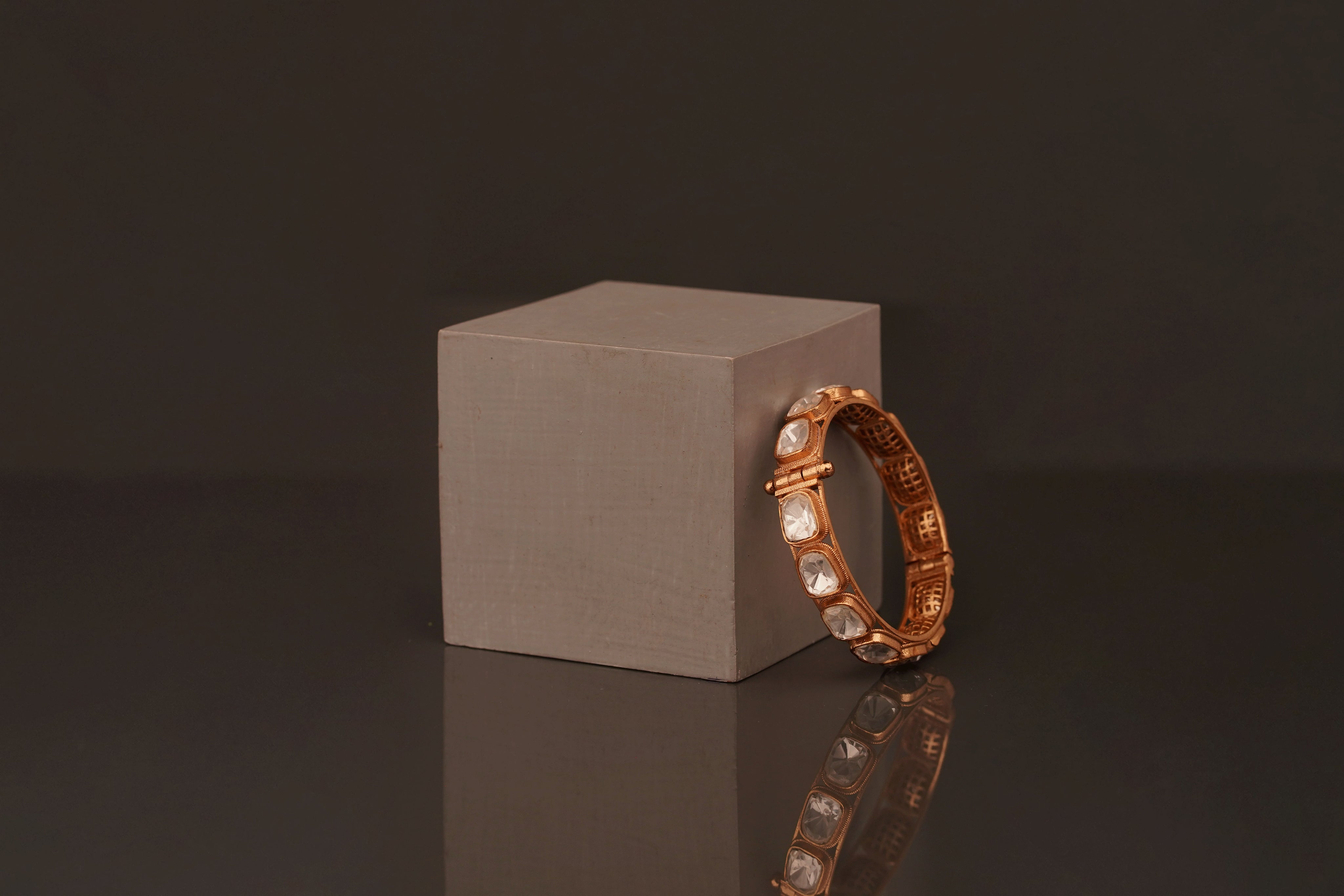 Misriya Bangle(B27) - Pure Allure