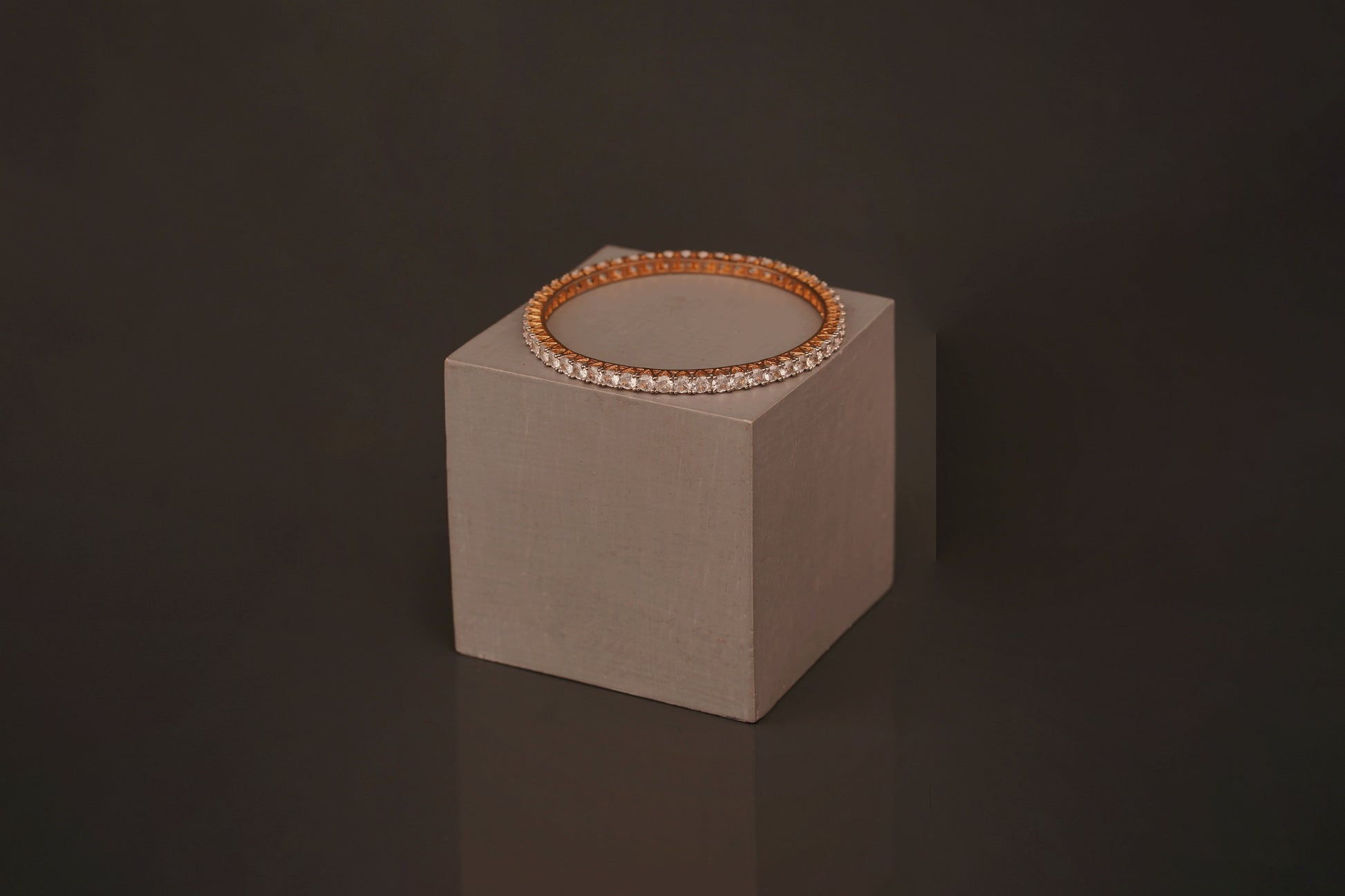 Eva Bangle(B48) - Pure Allure