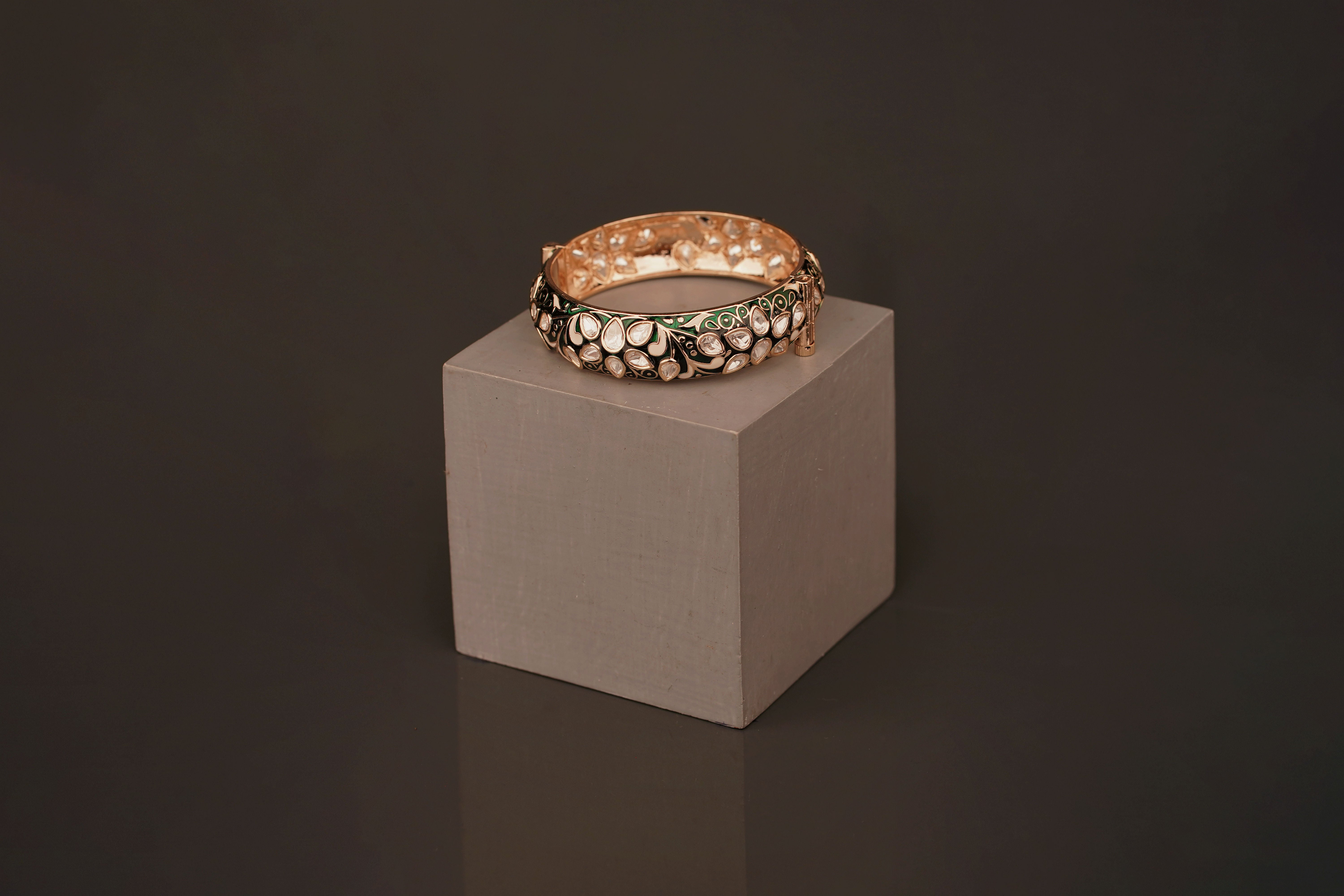 Tanisha Bangle(B104) - Pure Allure