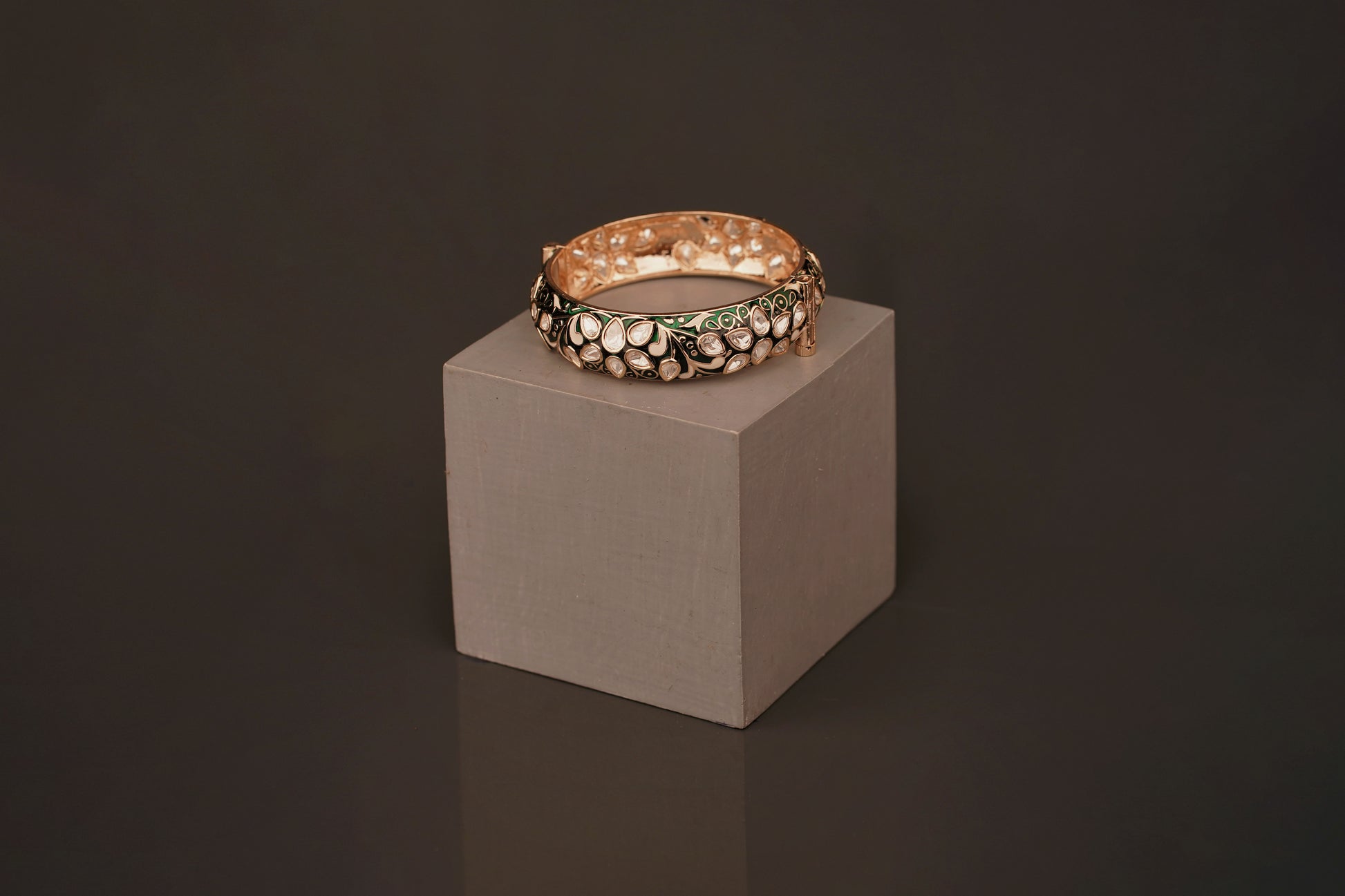Tanisha Bangle(B104) - Pure Allure