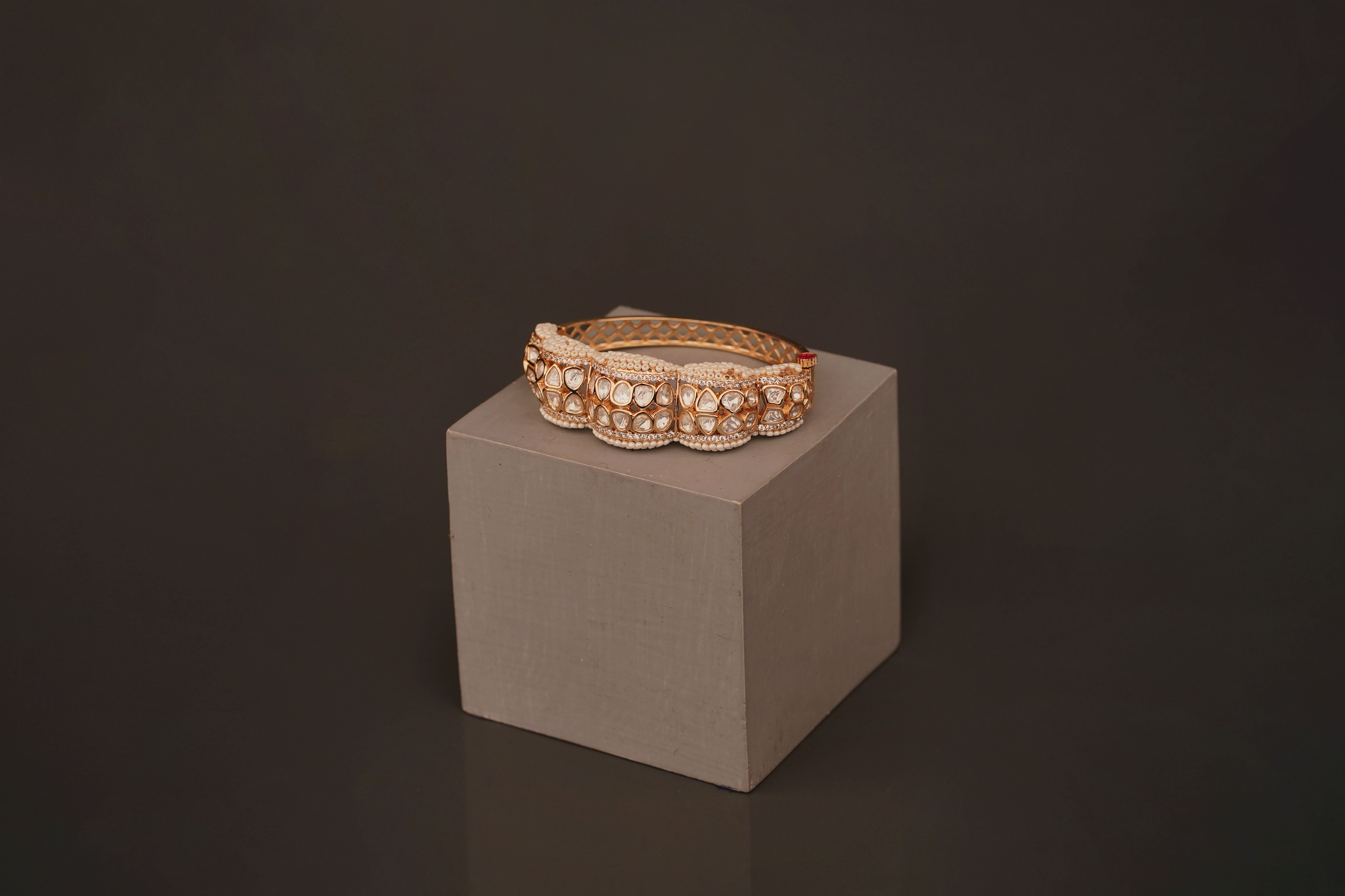 Komal Bangle(B49) - Pure Allure