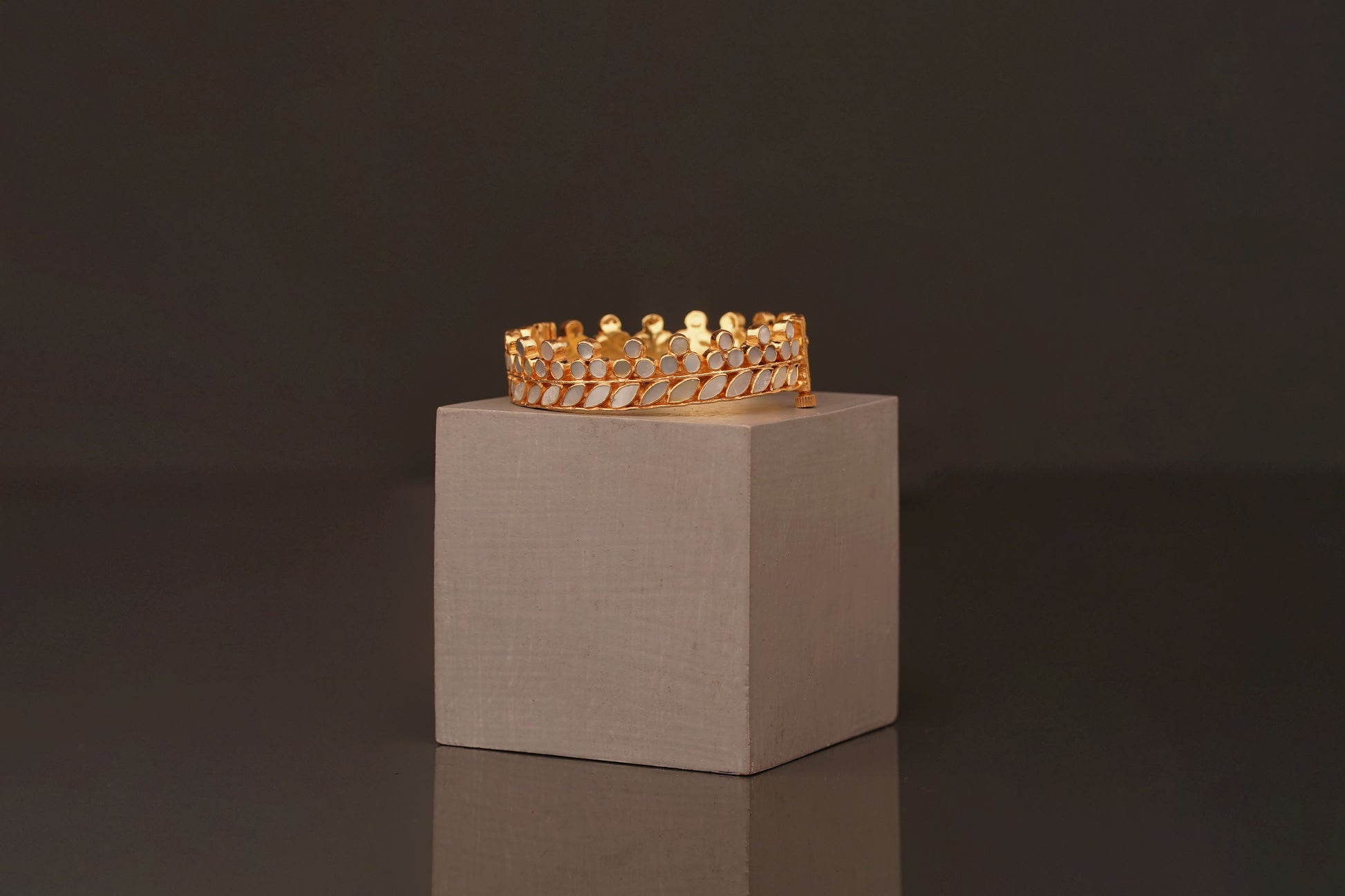 Dhruvi Bangle (B95) - Pure Allure