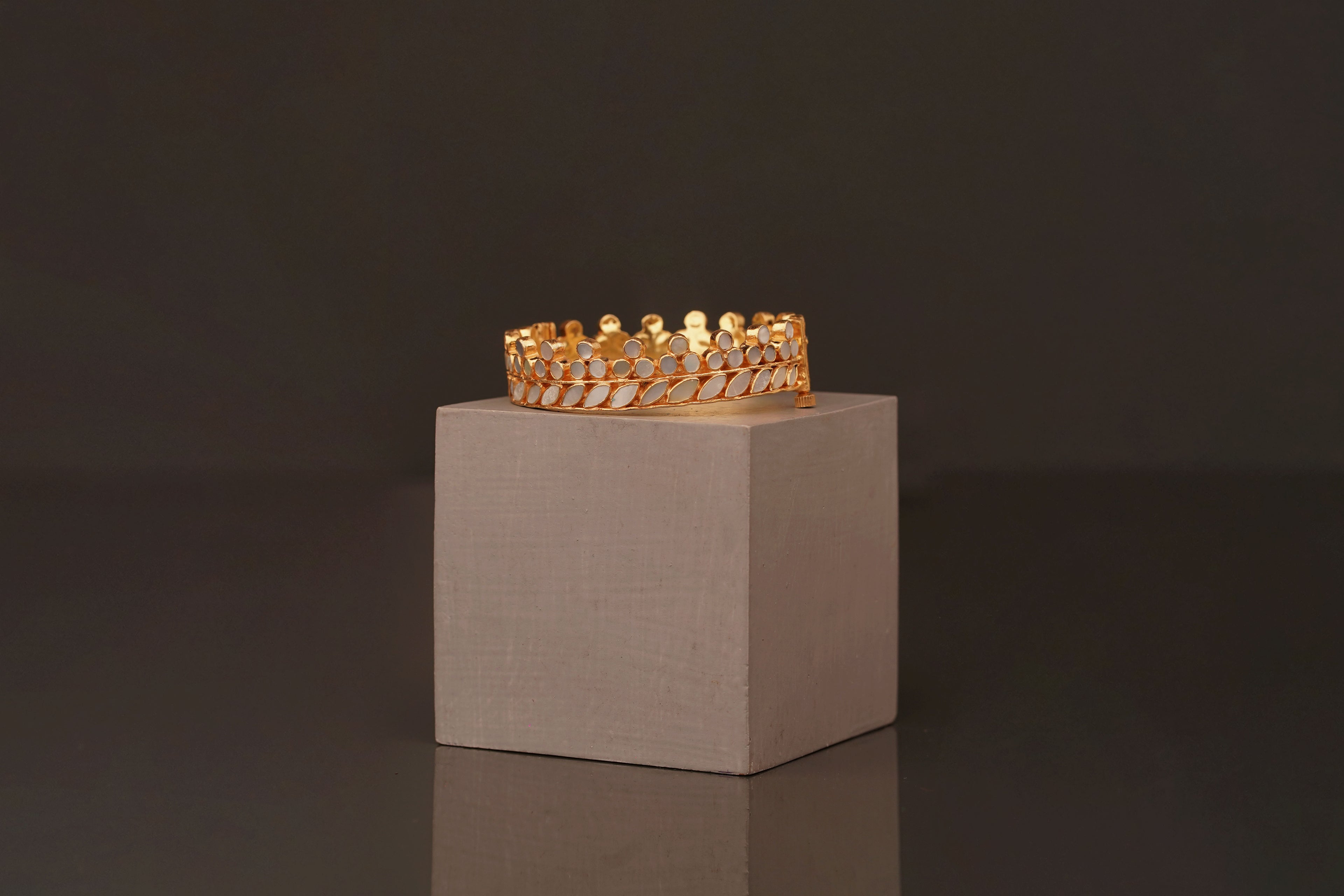 Dhruvi Bangle (B95) - Pure Allure