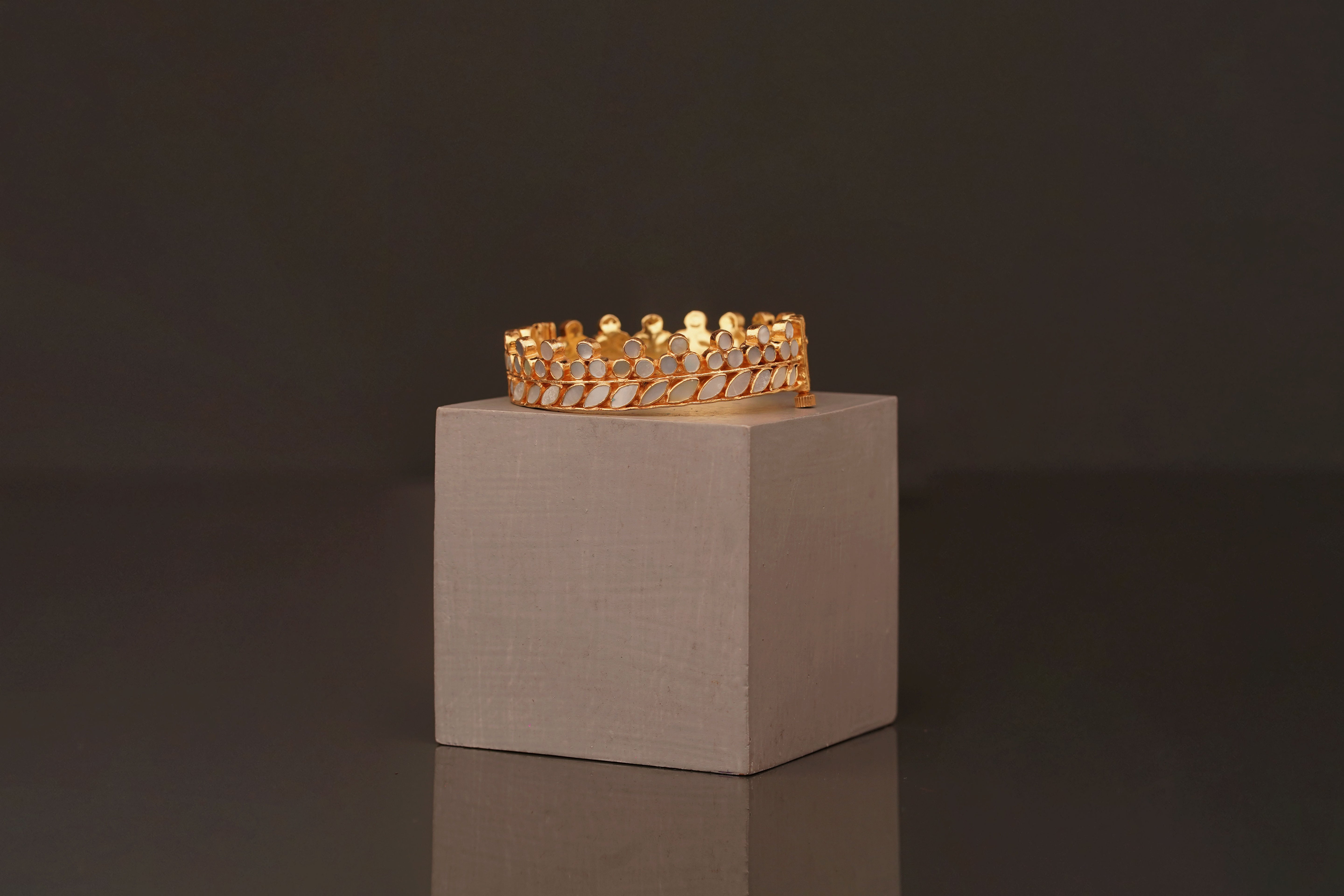Dhruvi Bangle (B95) - Pure Allure