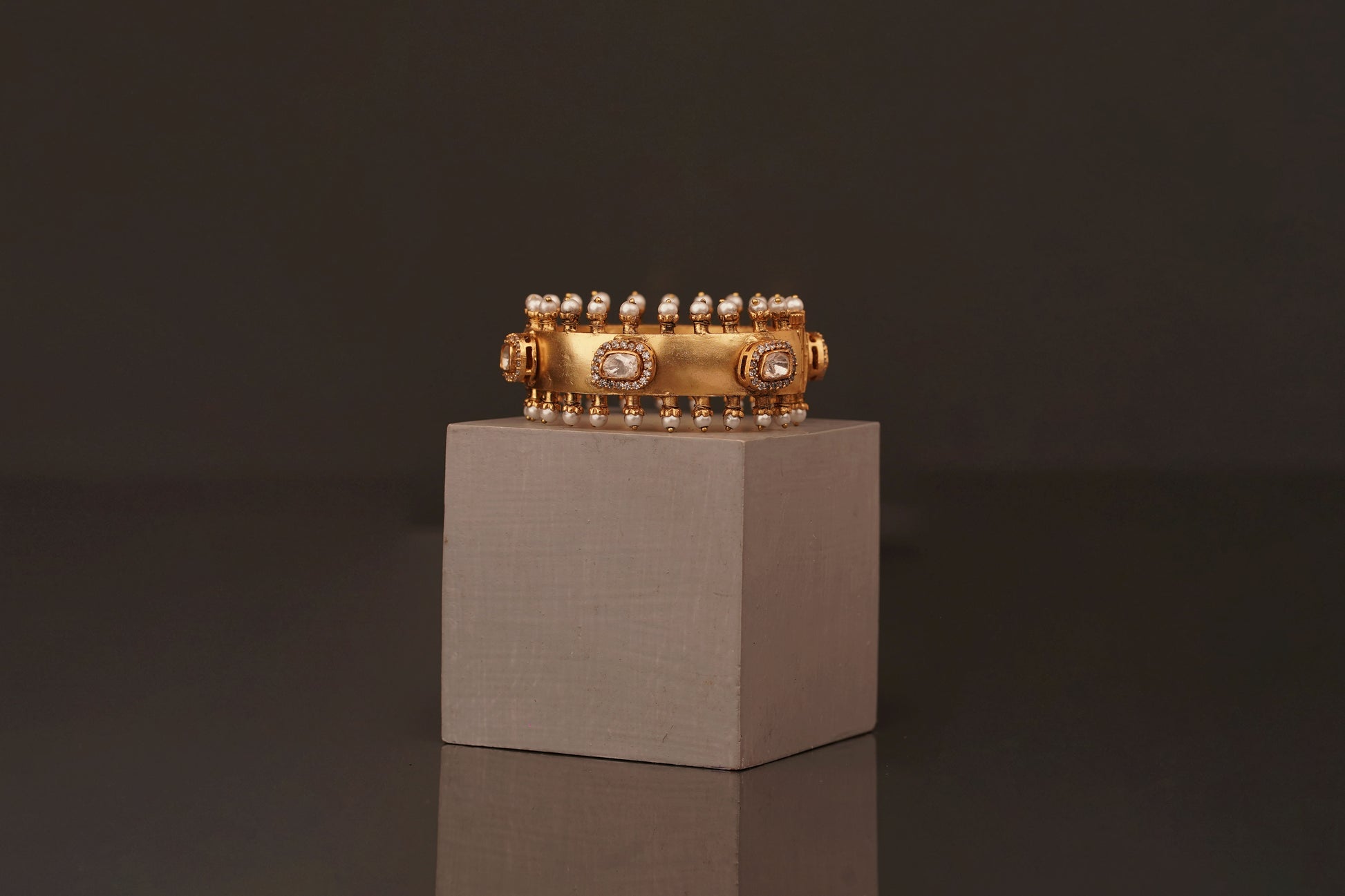 Meenakshi Bangle (B99) - Pure Allure