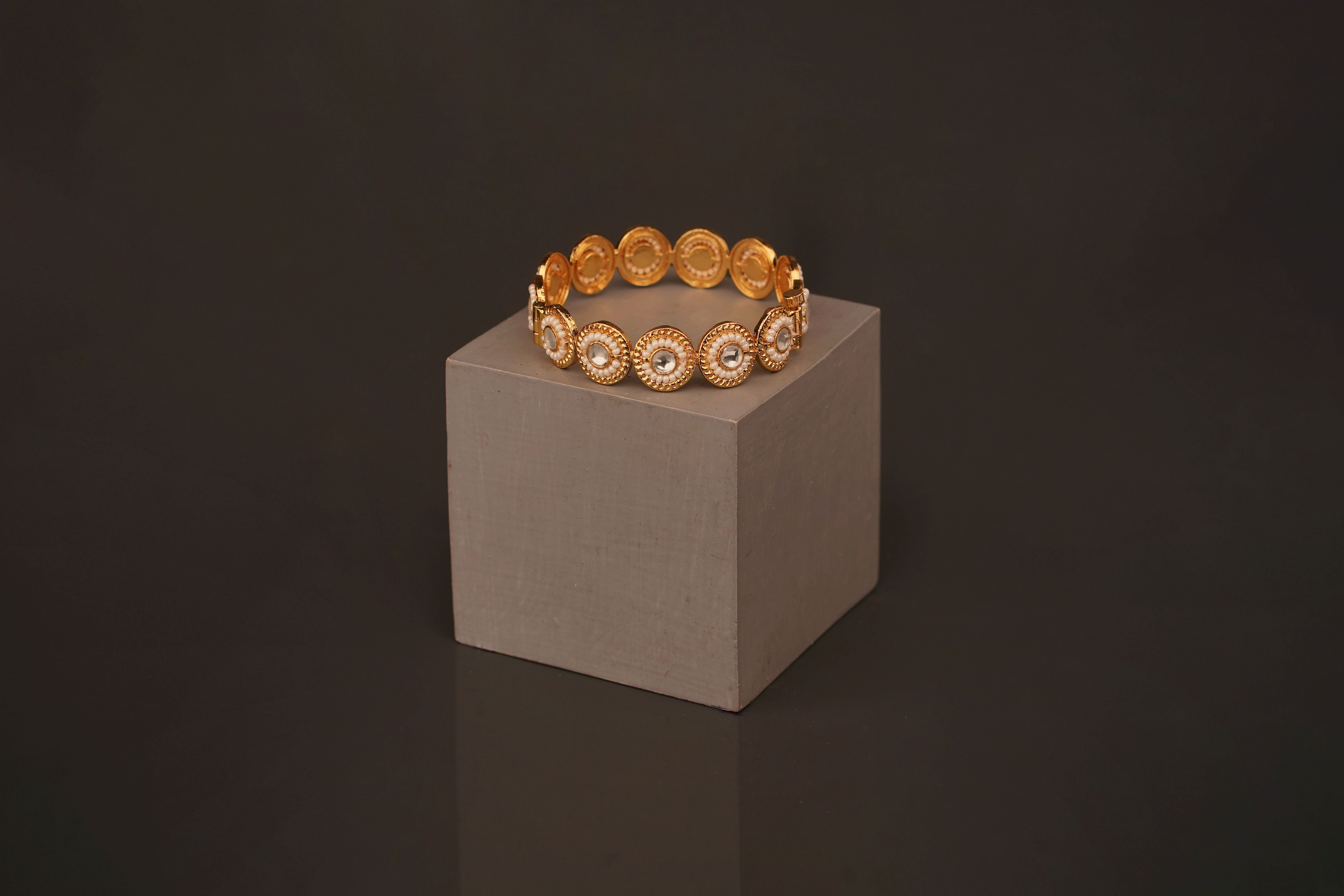 Nagina Bangle (B103) - Pure Allure