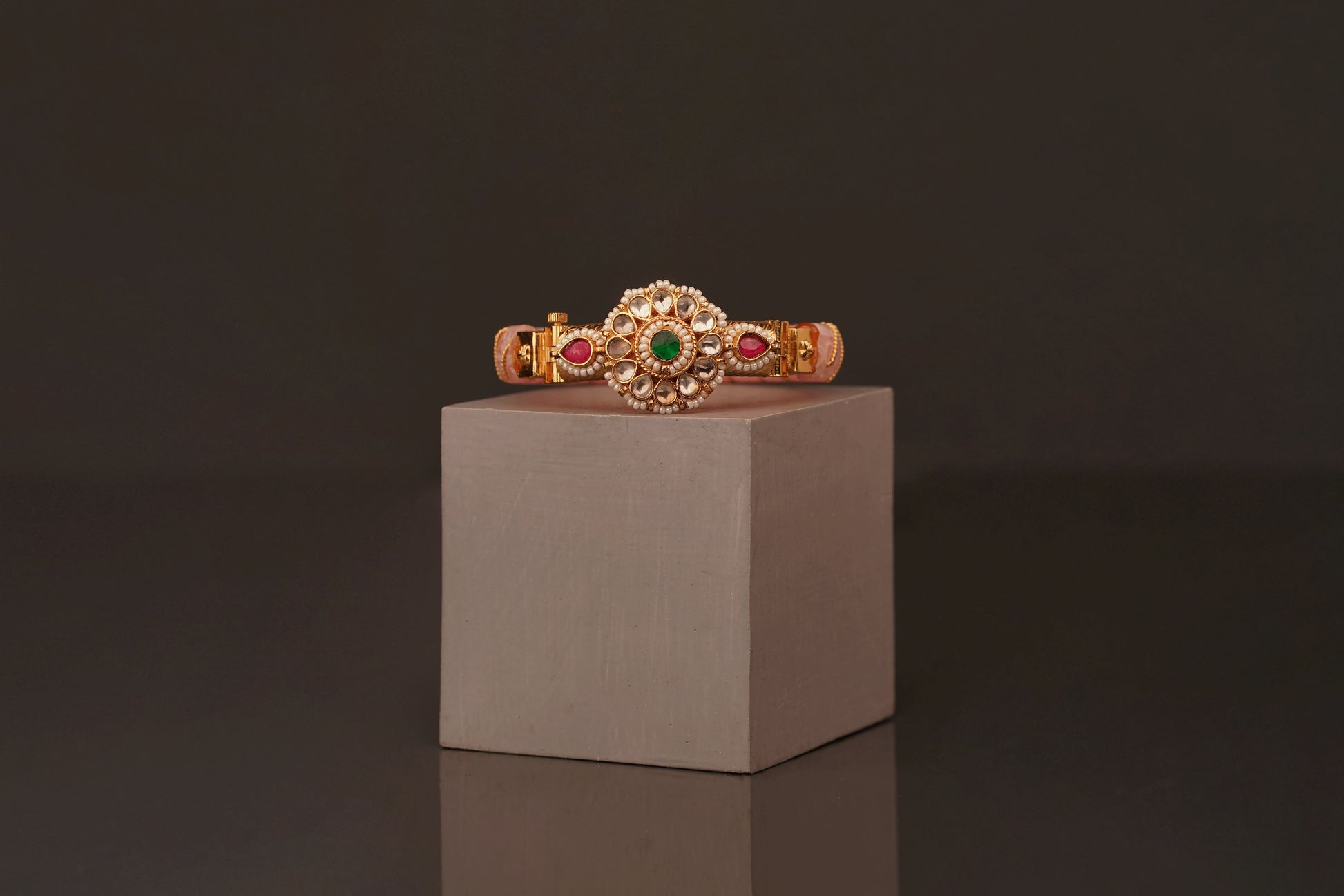 Ananta Statement Bangle(B82) - Pure Allure