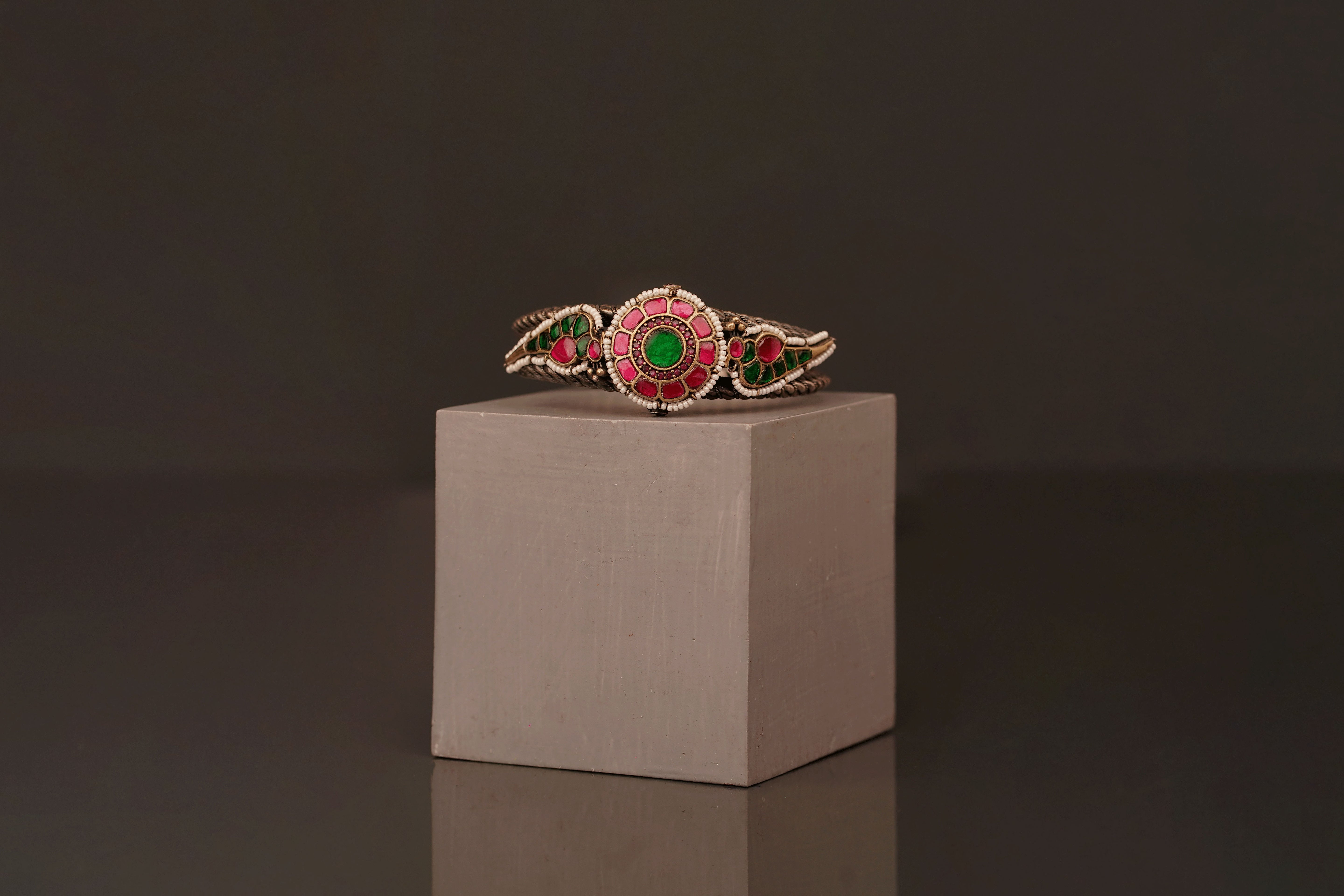 Amodini Statement Bangle(B72) - Pure Allure