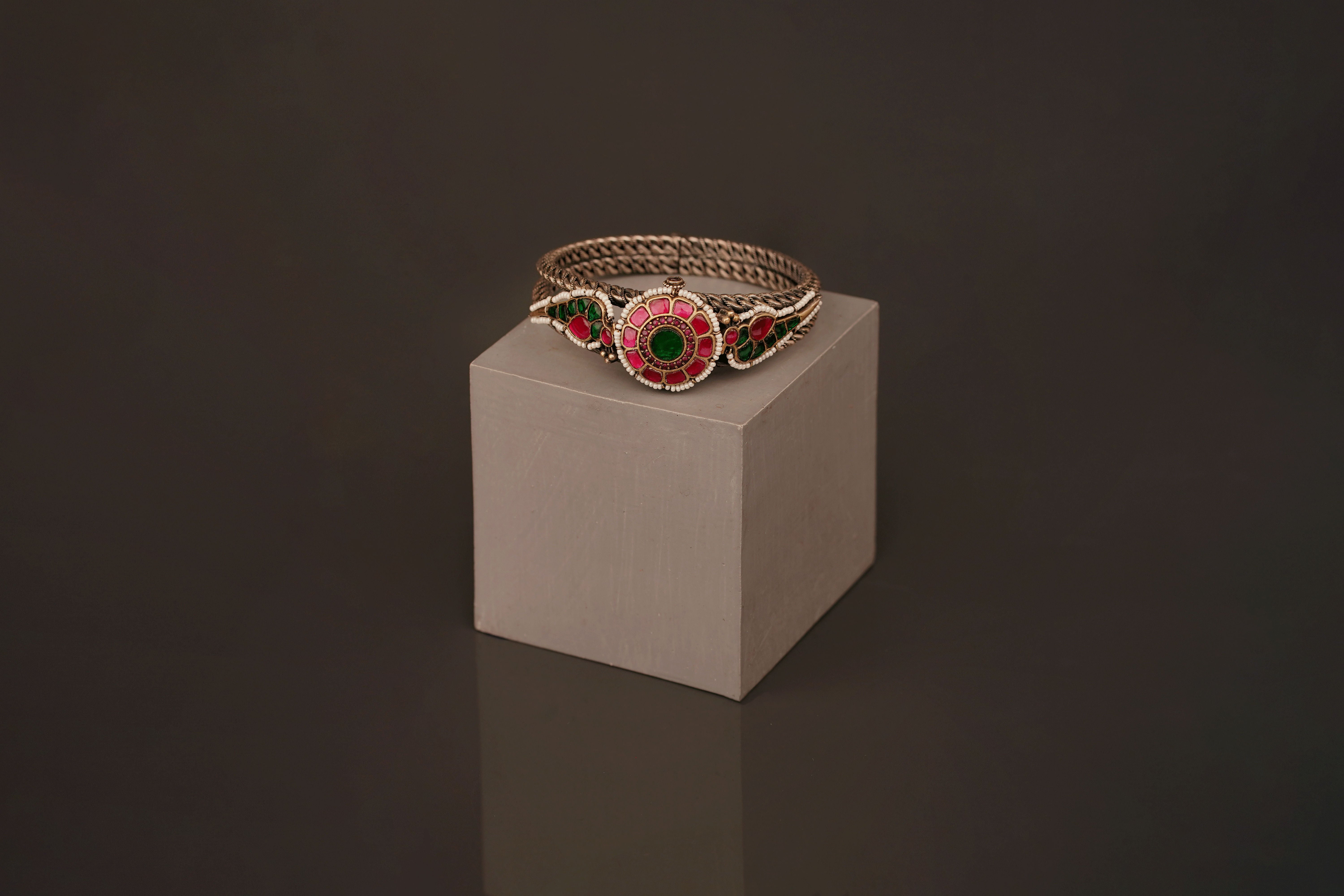 Amodini Statement Bangle(B72) - Pure Allure