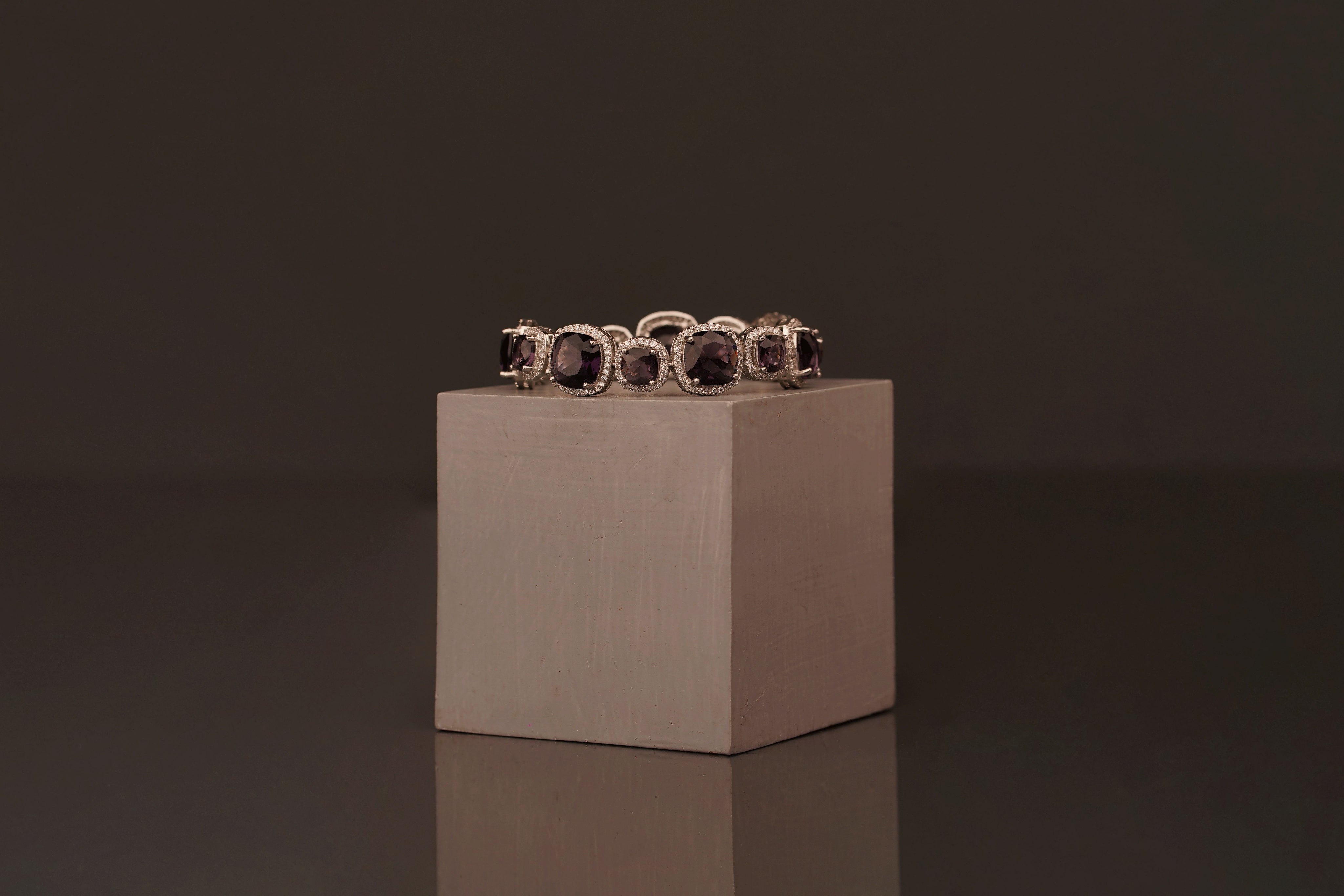 Ameesha Statement Bracelet(BR02) - Pure Allure