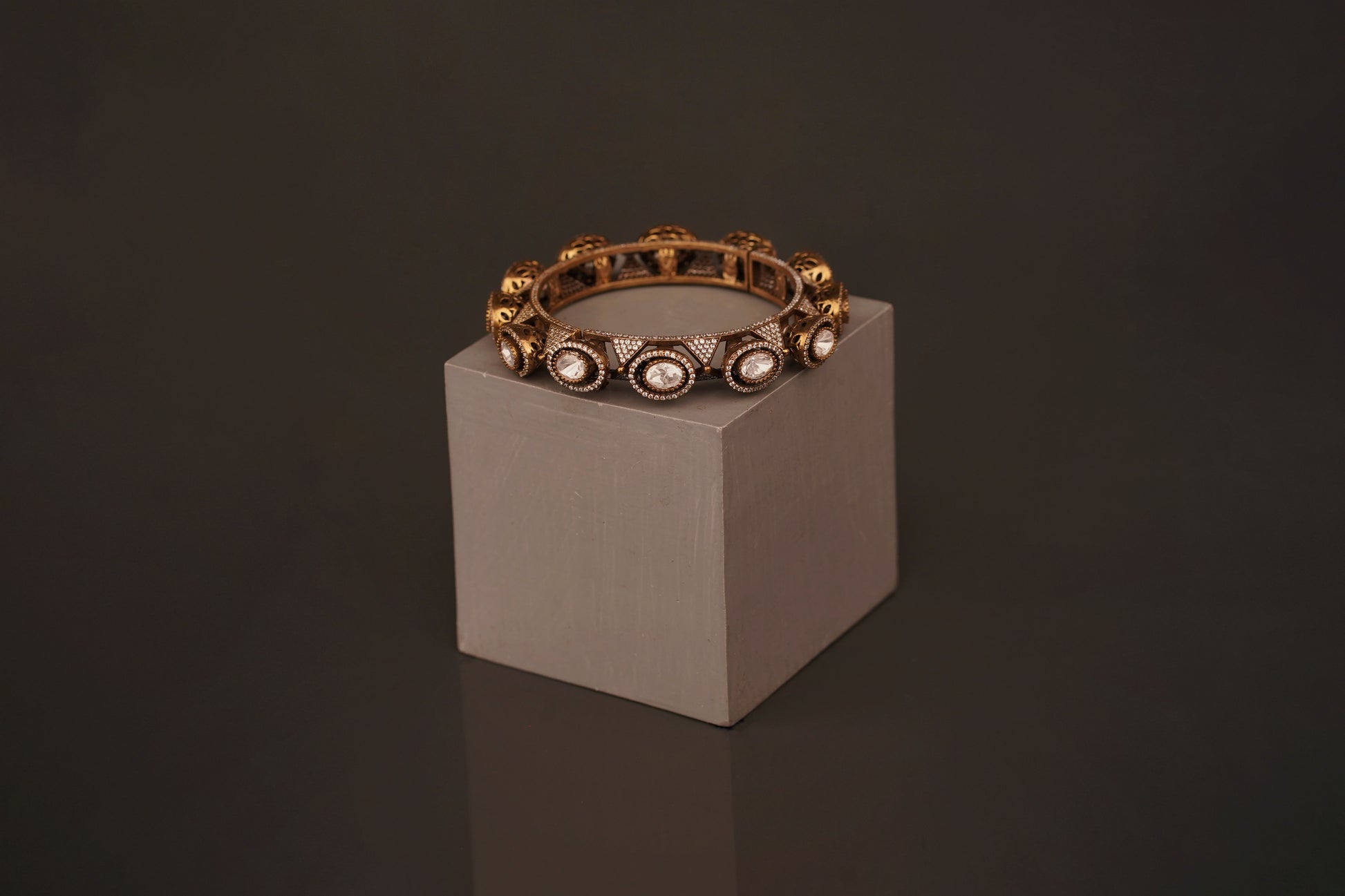 Asmita Bangle(B12) - Pure Allure