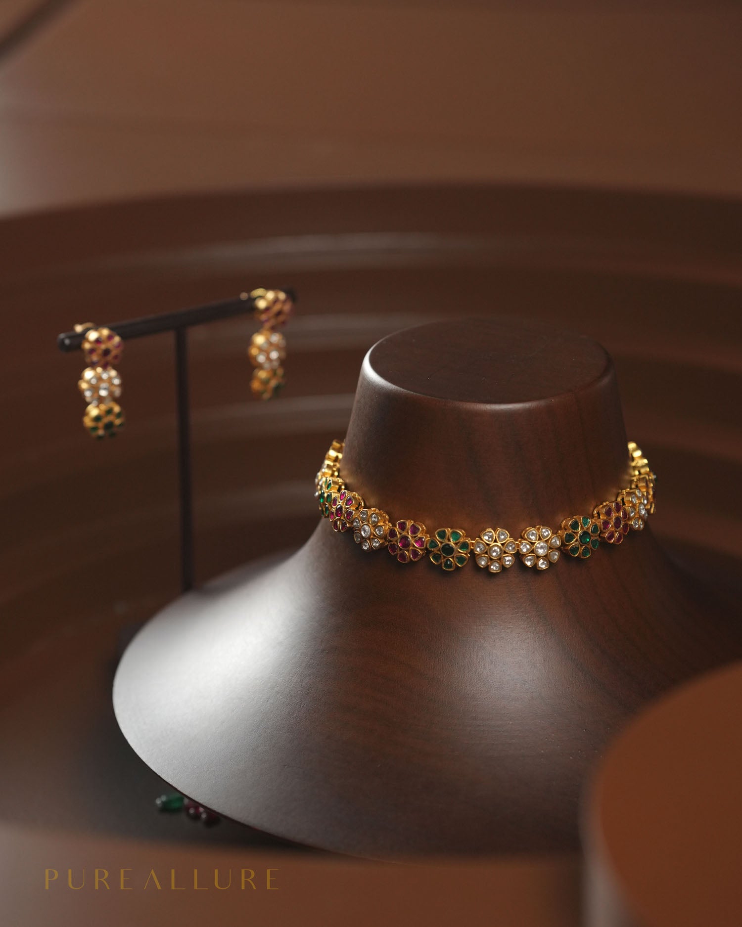 Surabhi Necklaceset (KN299)