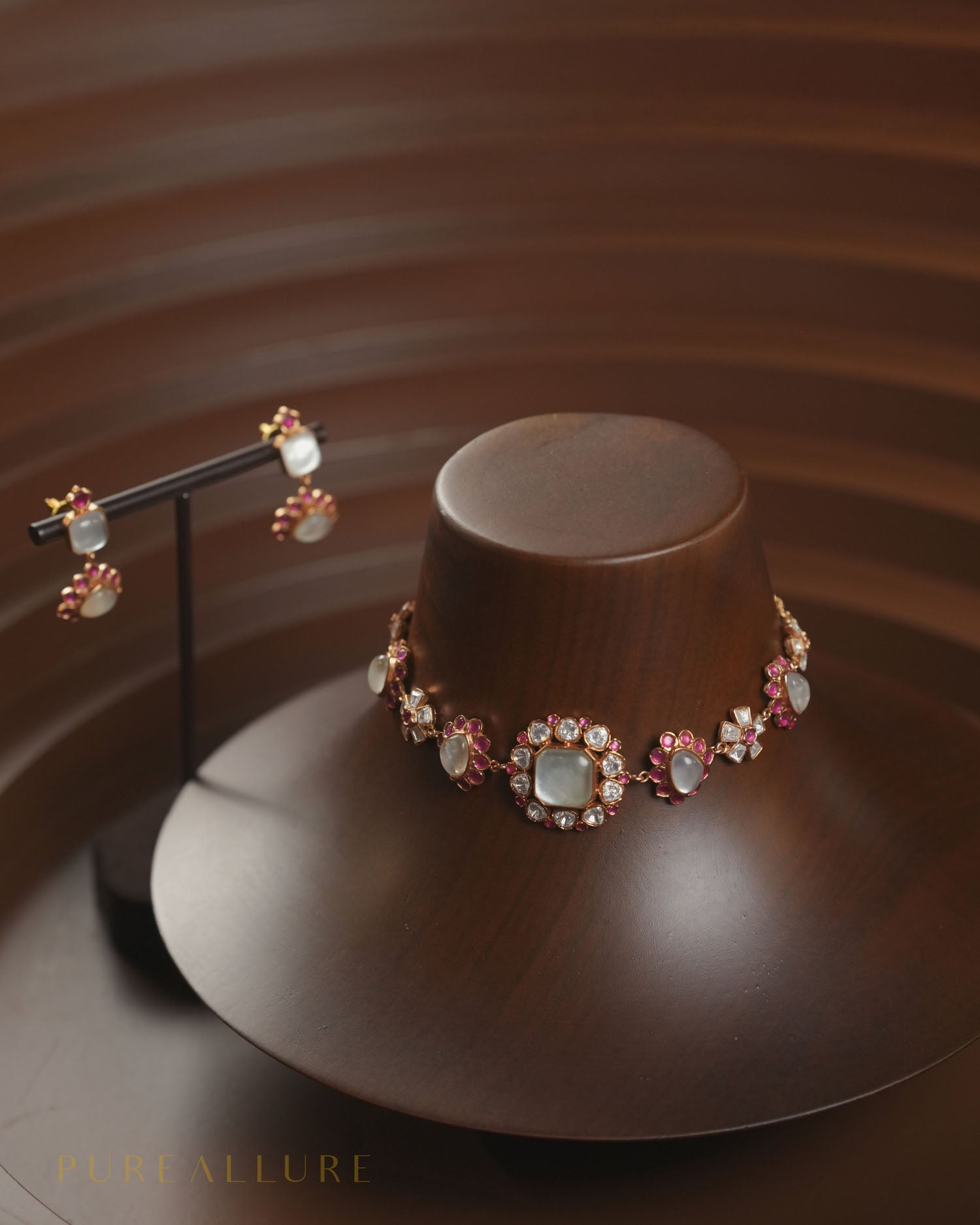 Akshiti Chokerset(PC189)