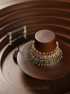 Indriya Necklace – Elegant designer necklace for women